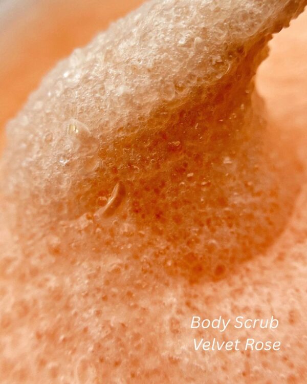 BODY SCRUB VELVET ROSE